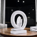 marble-hand-decor
